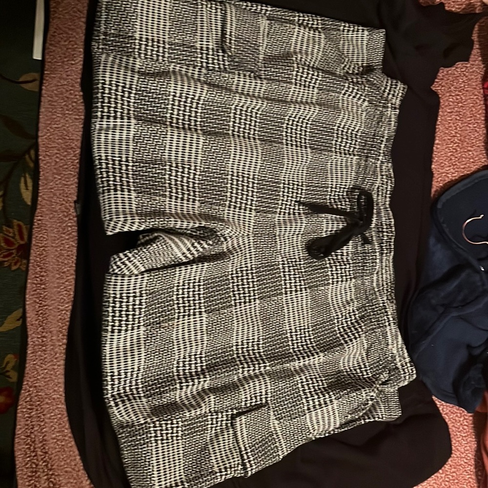Cropped Lands End cargo pants
